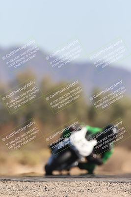 media/Nov-02-2025-CVMA (Sun) [[337aff29ab]]/Race 8-Formula Lightweight Twins Shootout/